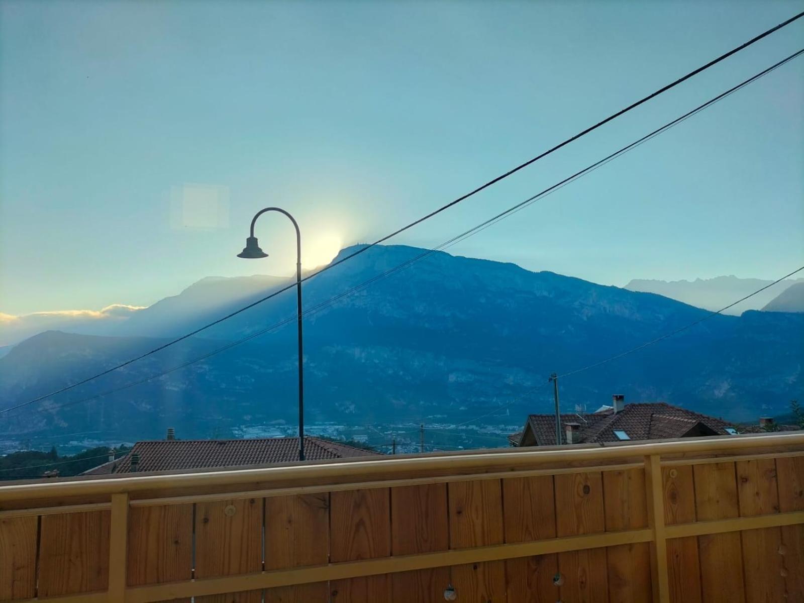 Appartamento Ca Sul Dos Trento Esterno foto